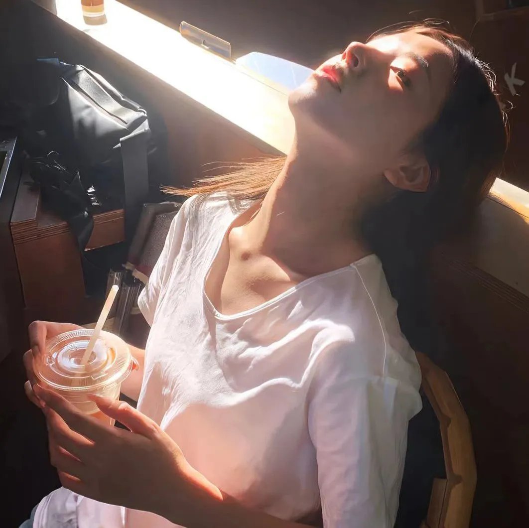 吸血鬼就在隔壁2